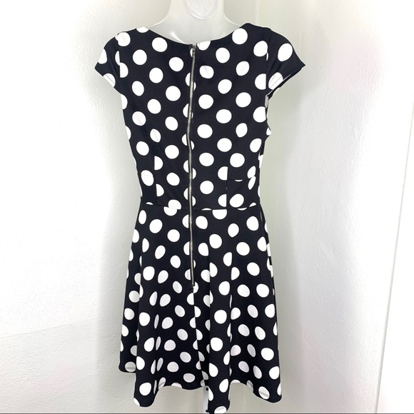 Sunny Girl Black & White Polka Dot Women Dress | S - Picture 3 of 7